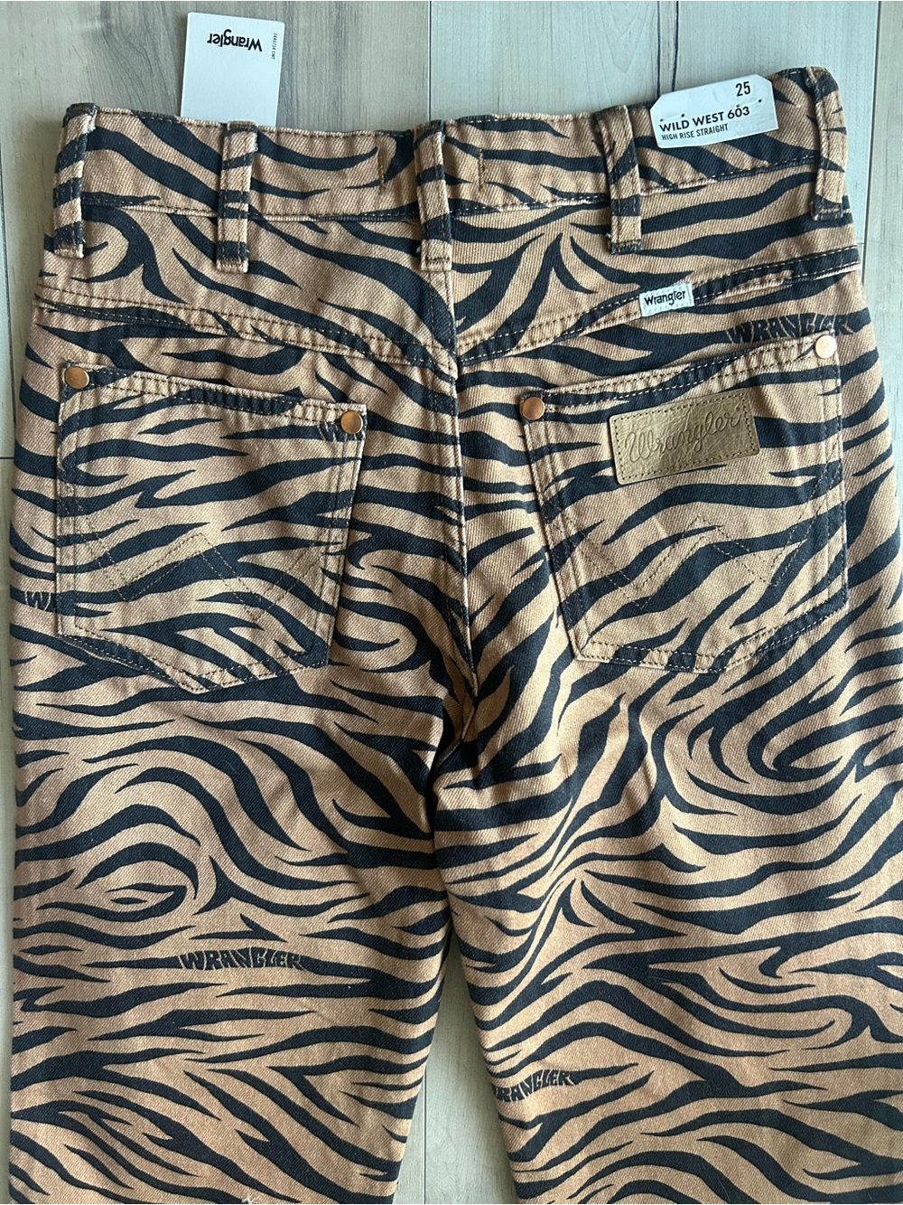 Wrangler Tiger Stripe High-Rise Jeans — Tan & Black - Picture 7 of 12